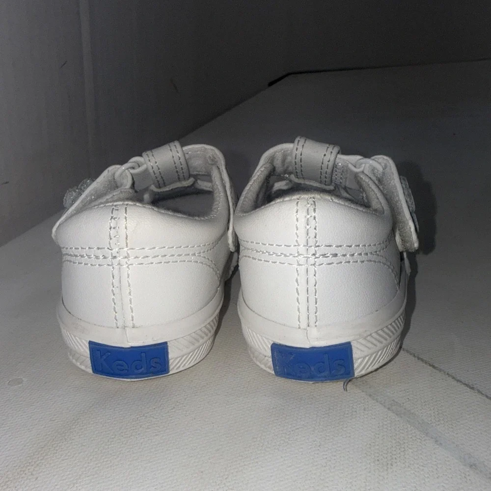 Keds Toddler Size 5 Daphne T-Strap Classic White Leather Mary Jane Girls Walking